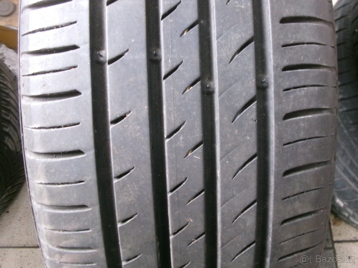 205/55 R16 KUMHO (5,5-6,5mm) č.15656