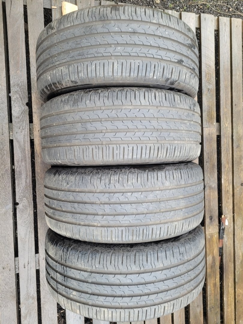 Letní pneu Continental 245/45/18 jak nové