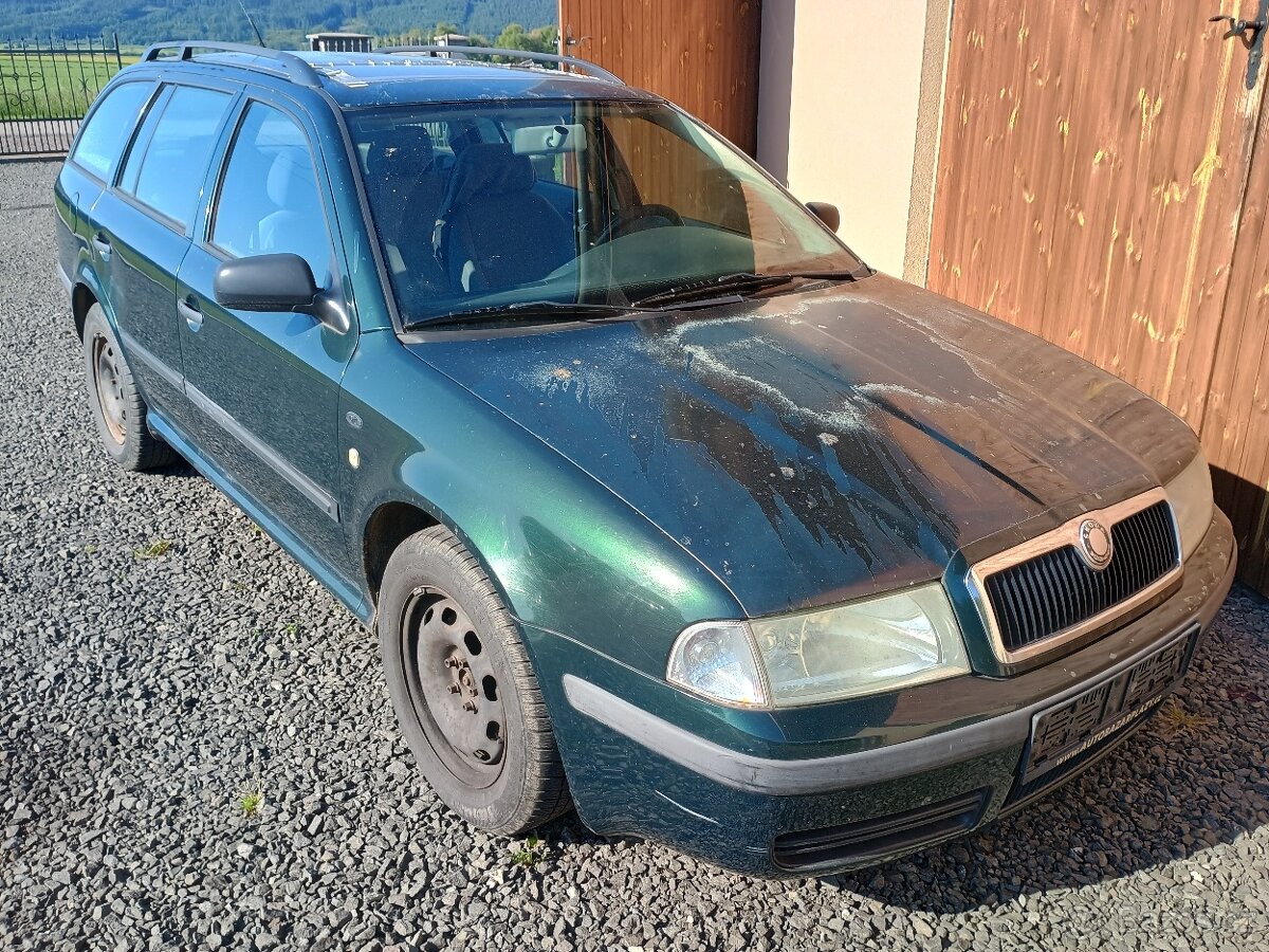 Škoda Octavia 1 díly