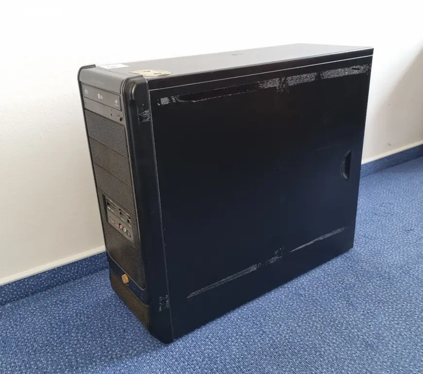 Počítač na internet - 4 GB RAM, 500 GB HDD