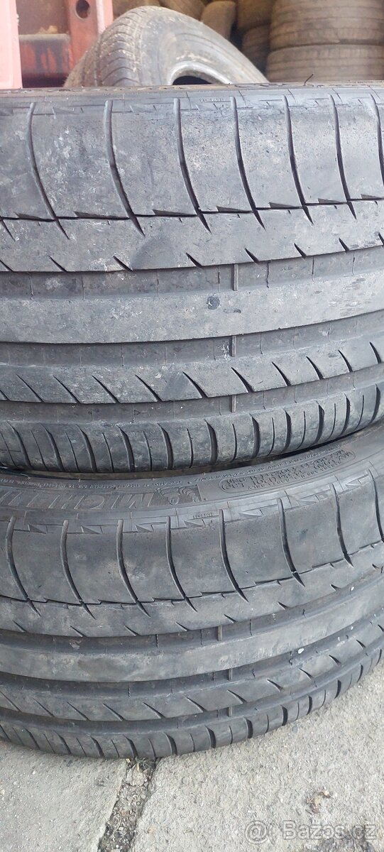 Pneu Michelin 235/35r19 2ks