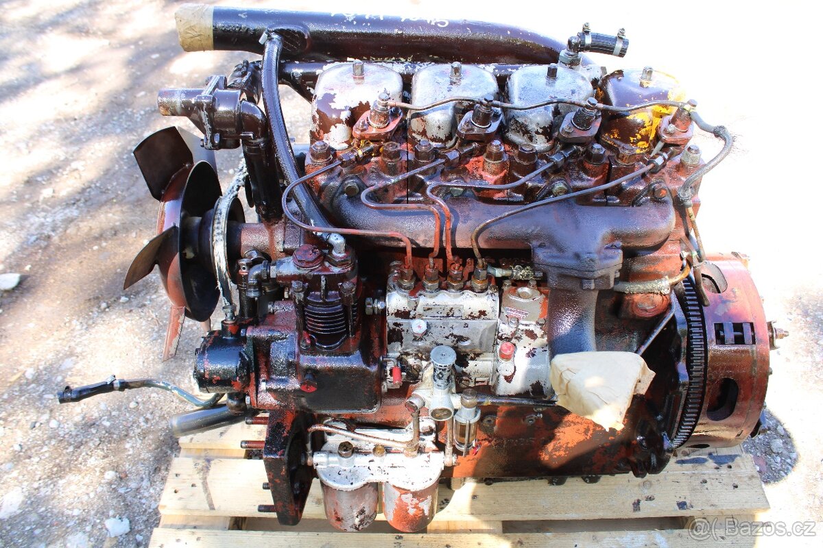 Zetor 7011 7045  motor kompletní výborný stav záruka