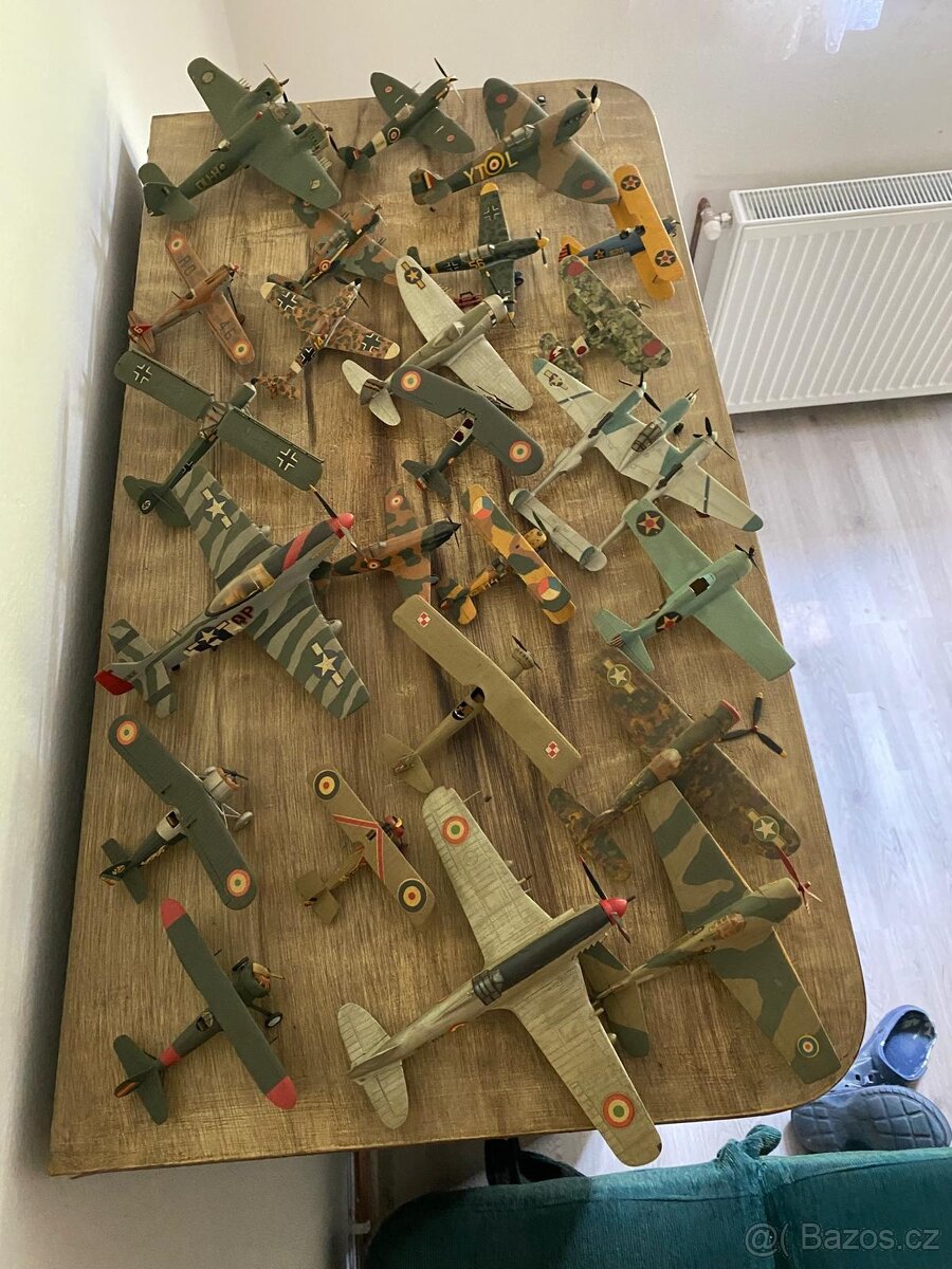 Sbírka plastových modelů letadel