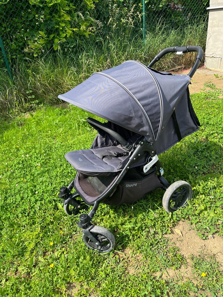 Kočárek Valcobaby SNAP4