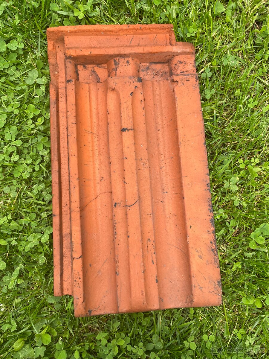 Střešní tašky pálené