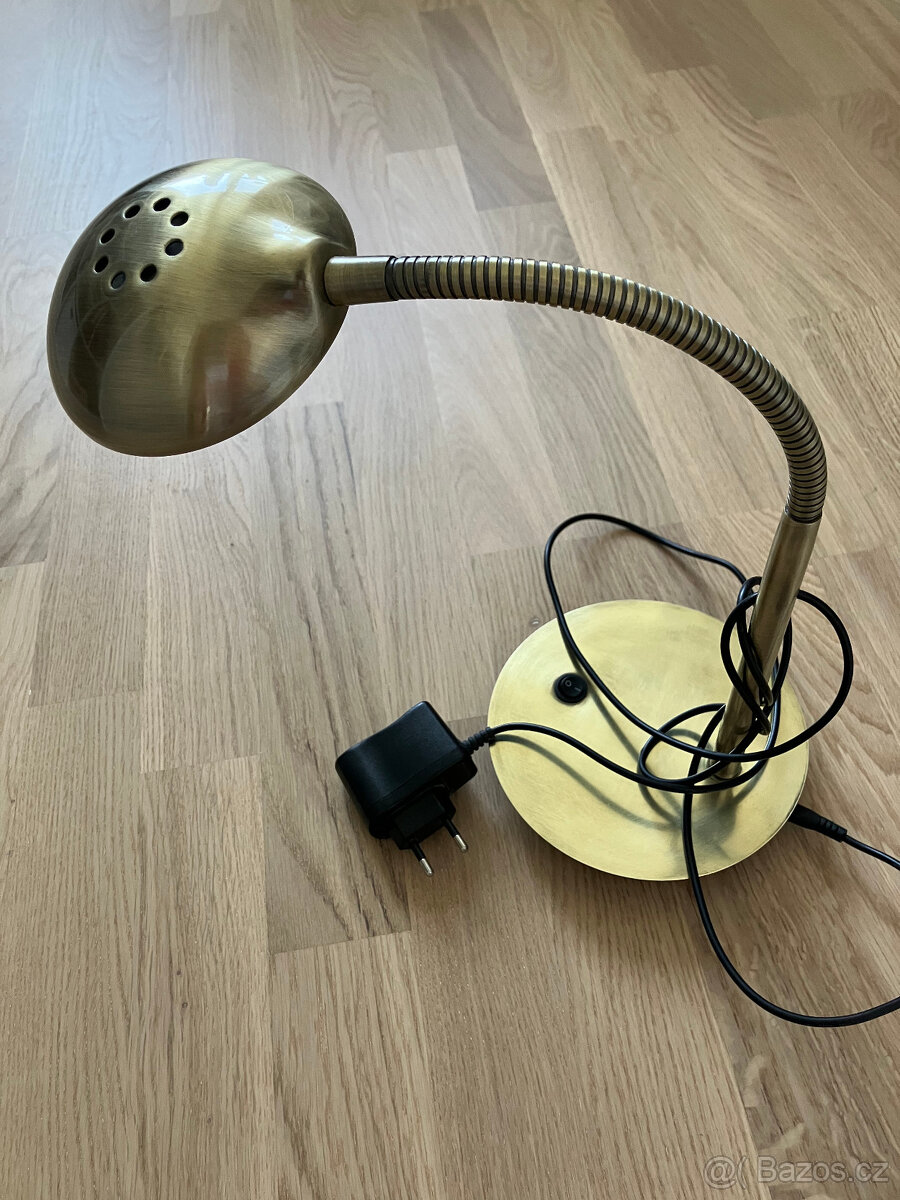 Stolní lampa