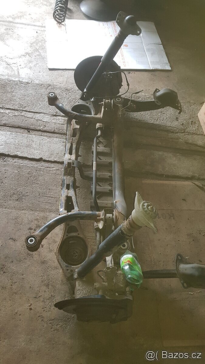 Zadní náprava psssat b7