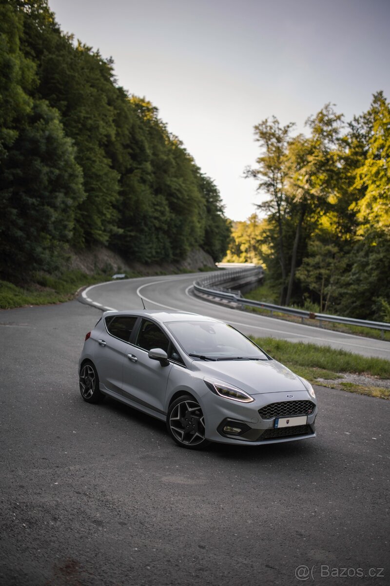 AKCE - Ford Fiesta ST 1.5 ecoboost 147kw Performance pack