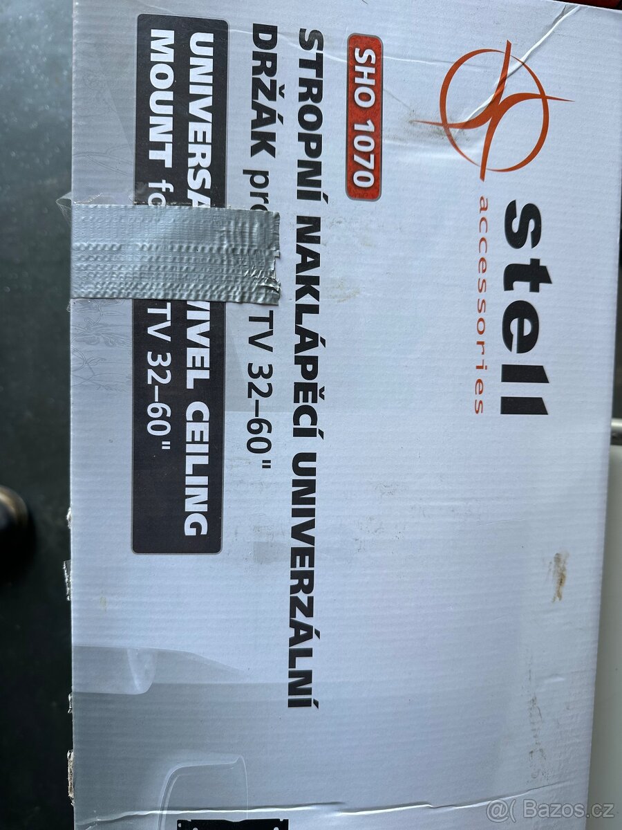 Stropní držák na televizi