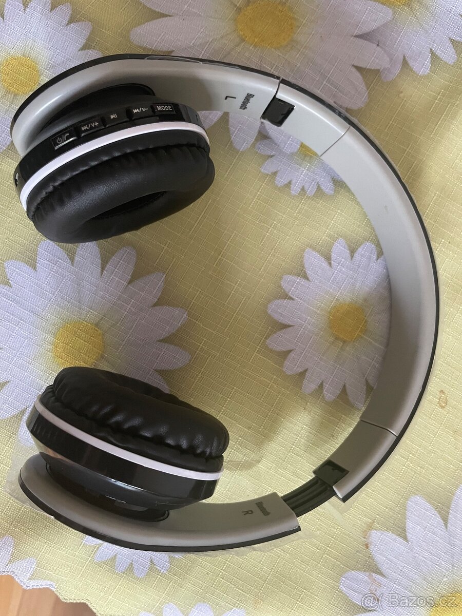 Darsy bluetooth sluchátka