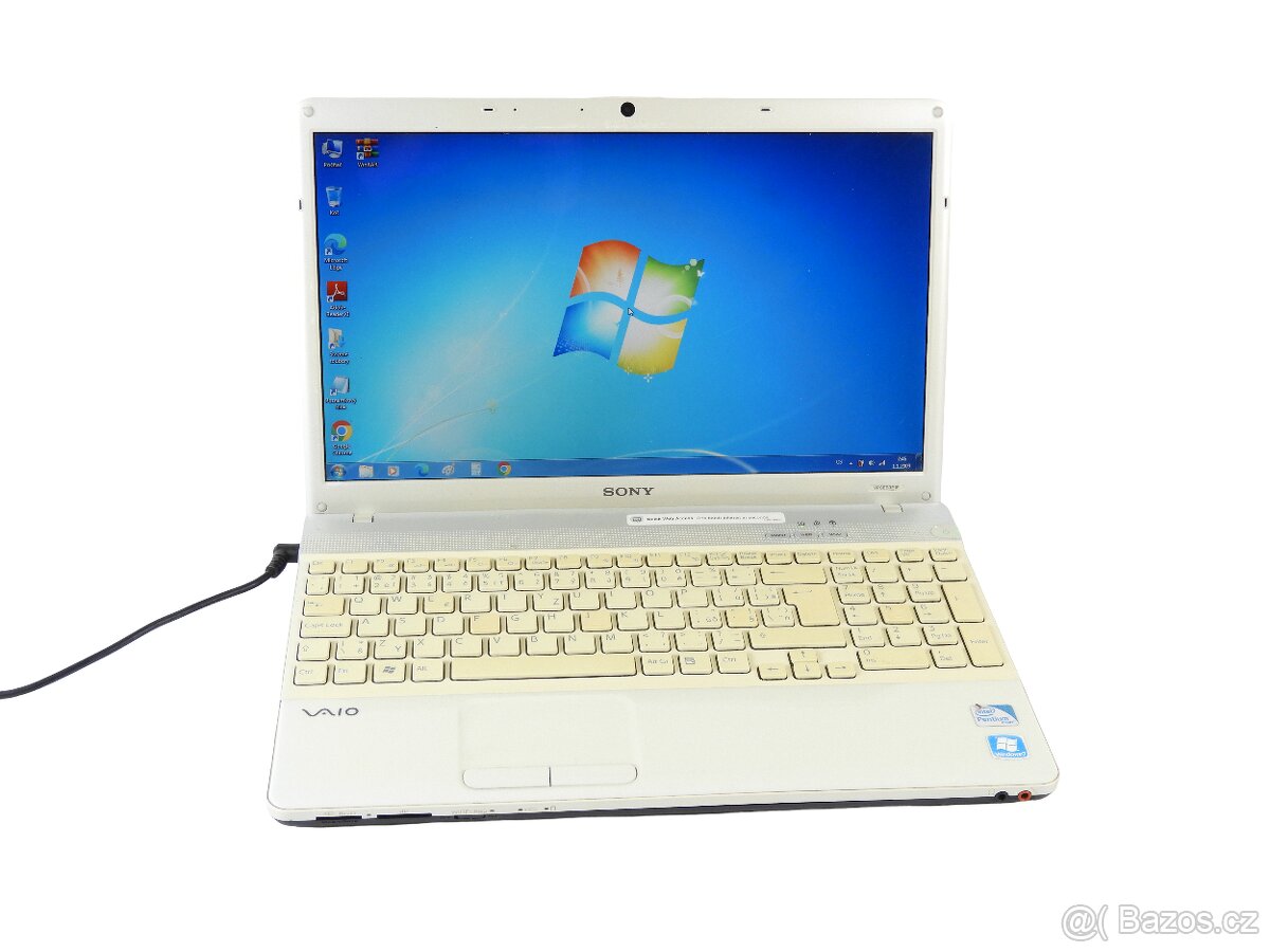 15,6" Sony vaio, 4gb ram, 500gb hdd, windows 7, dualcore