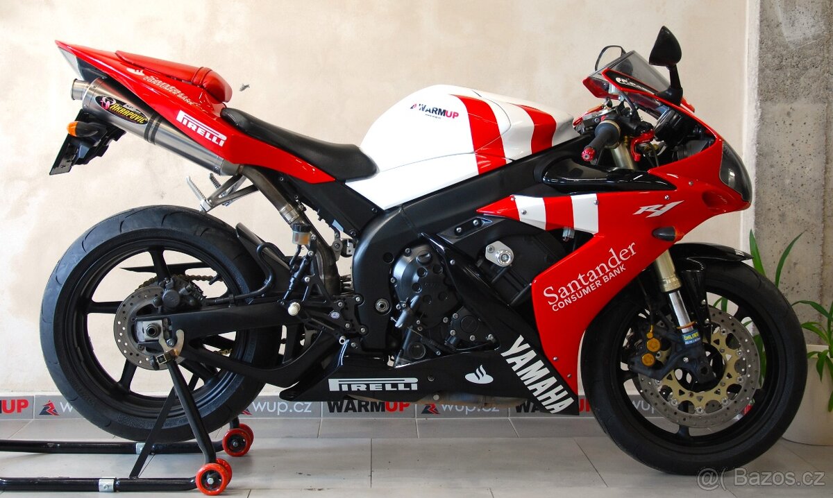 Yamaha YZF-R1 - původ ČR, hezký stav, nové pneu