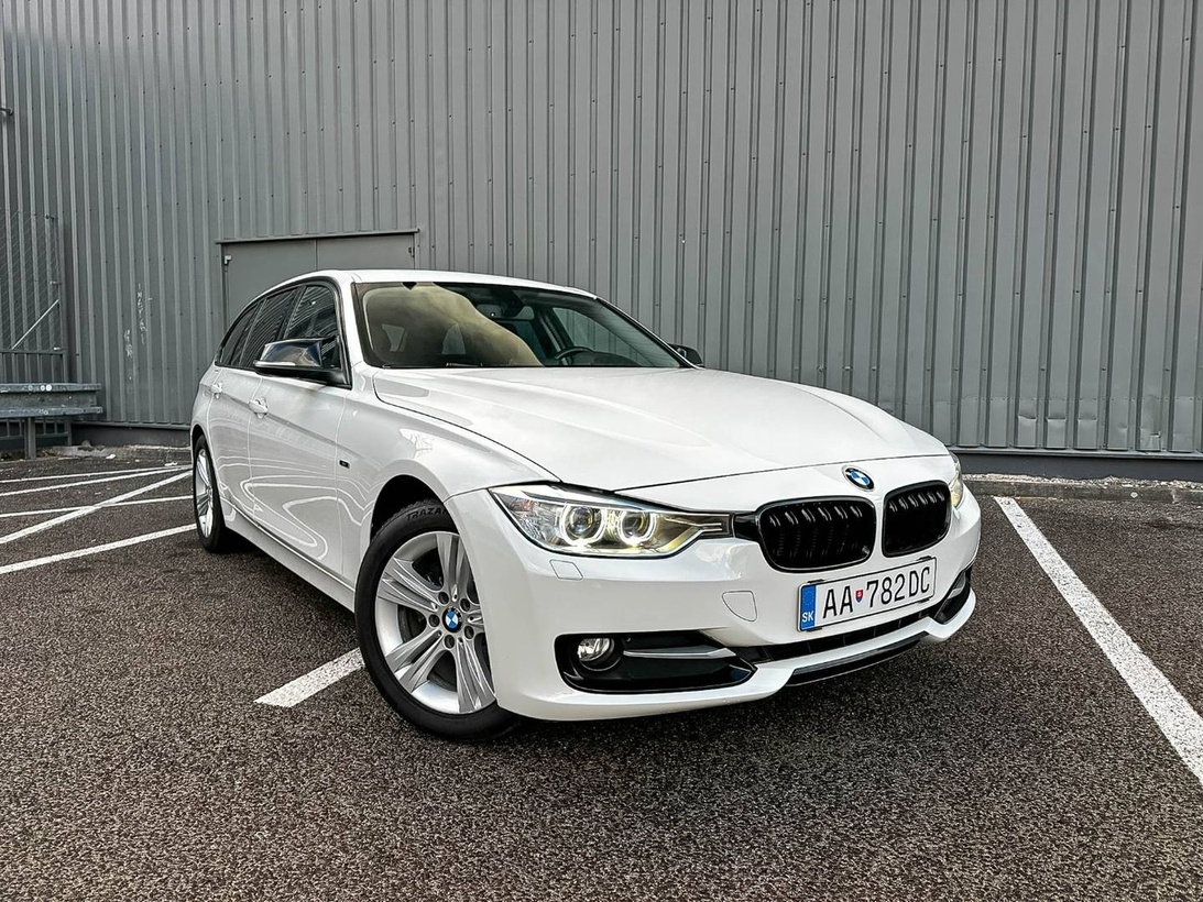 BMW Rad 3 Touring 318d A/T