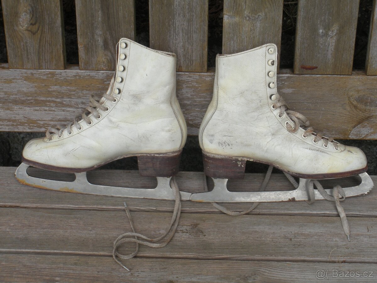 Dámské brusle, velikost 40