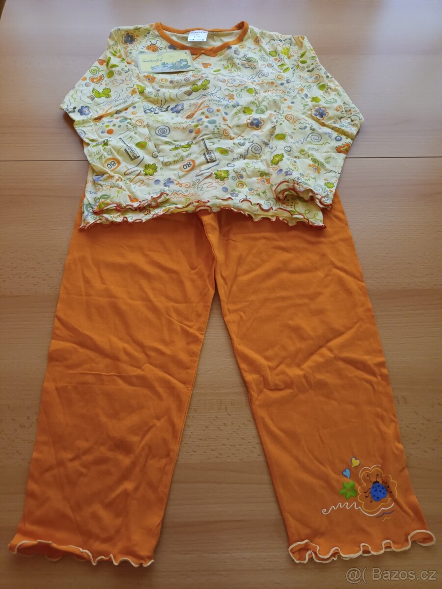 Nové dětské pyžamo