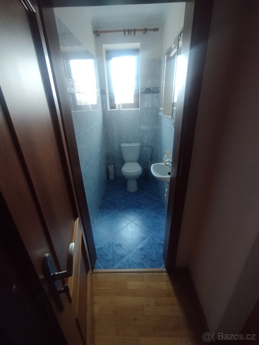 Pronajmu prostory v hodné na provozování např.masaži atd