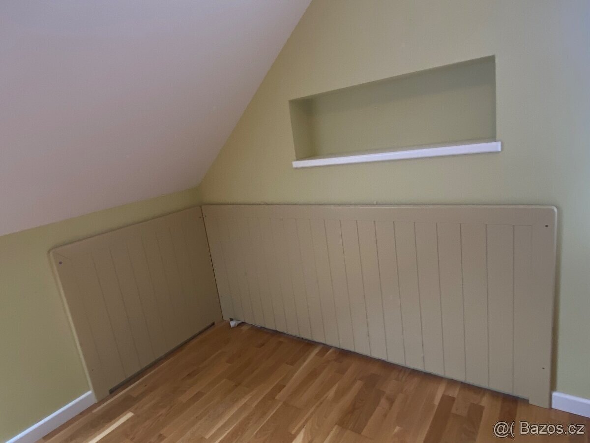 Panel na stěnu / ochrana zdi za postel