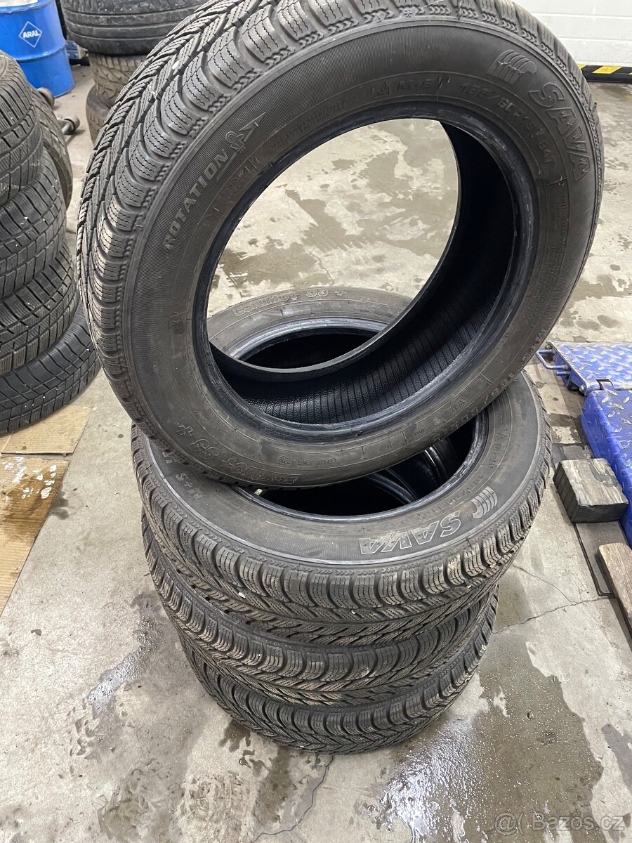 185/60R15 84T zimní