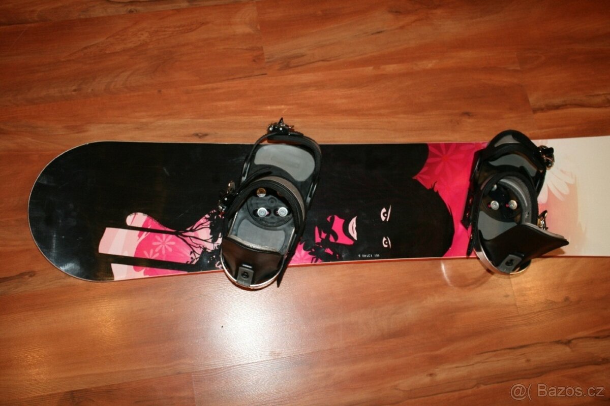 damsky snowboard s dreveným jadrom Elan 146 cm