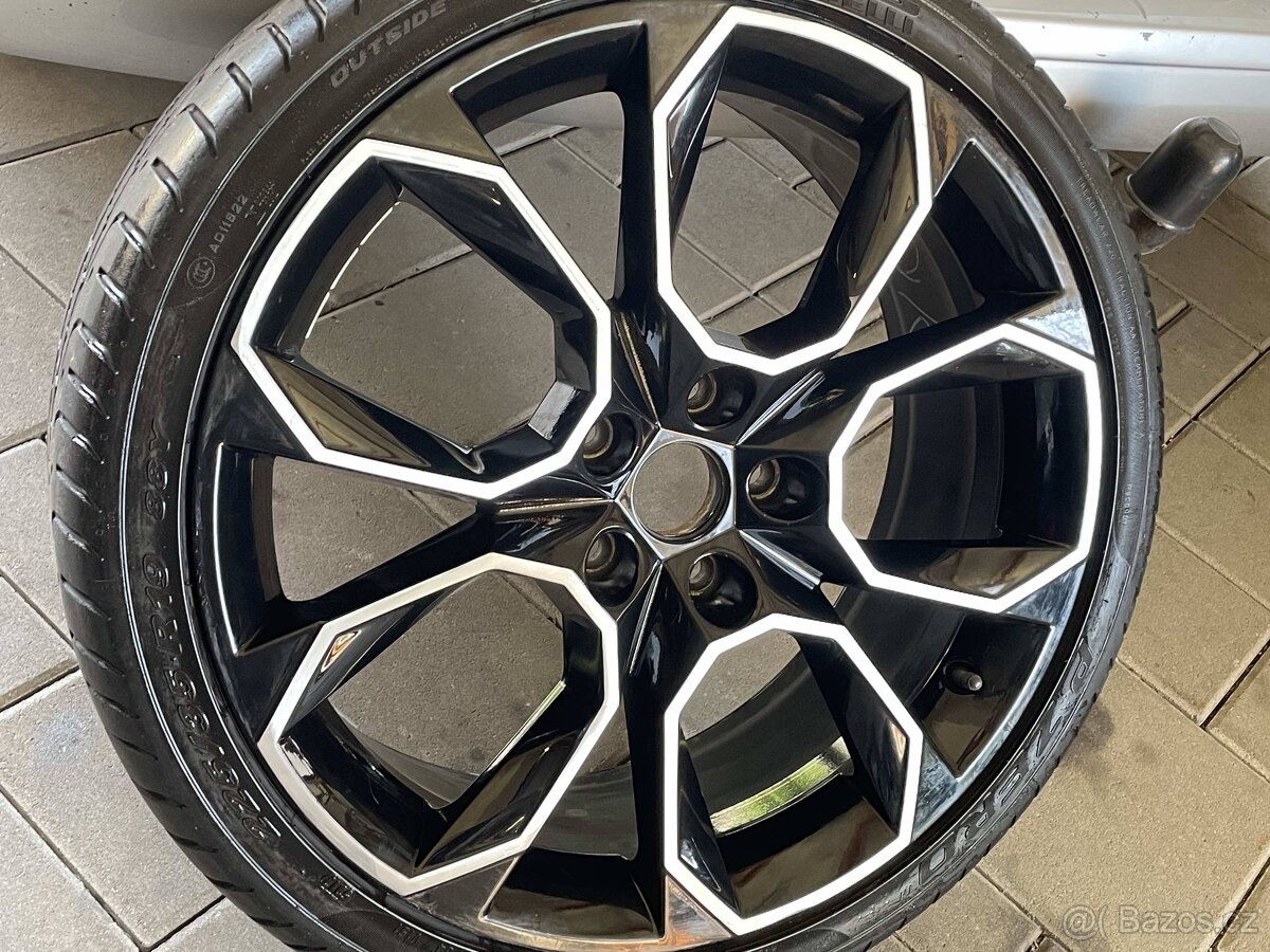 EXTREME schwarz  orig.skoda  5x112  7,5j x19   ET 51 VW Seat