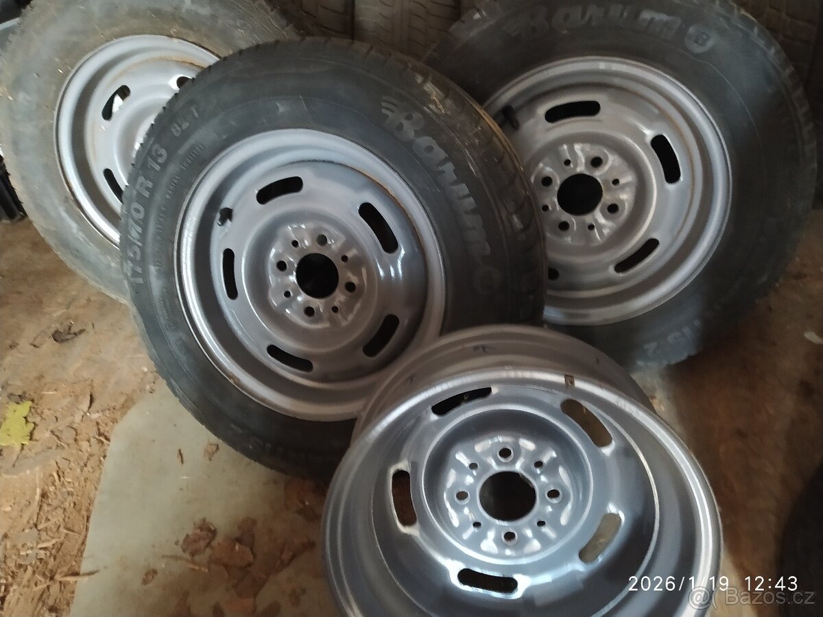 sada disků kol LADA 2105
