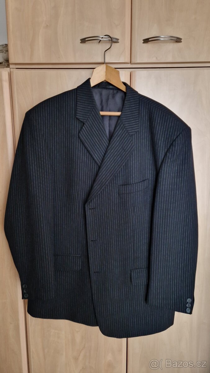 Prodám pánský společenský oblek