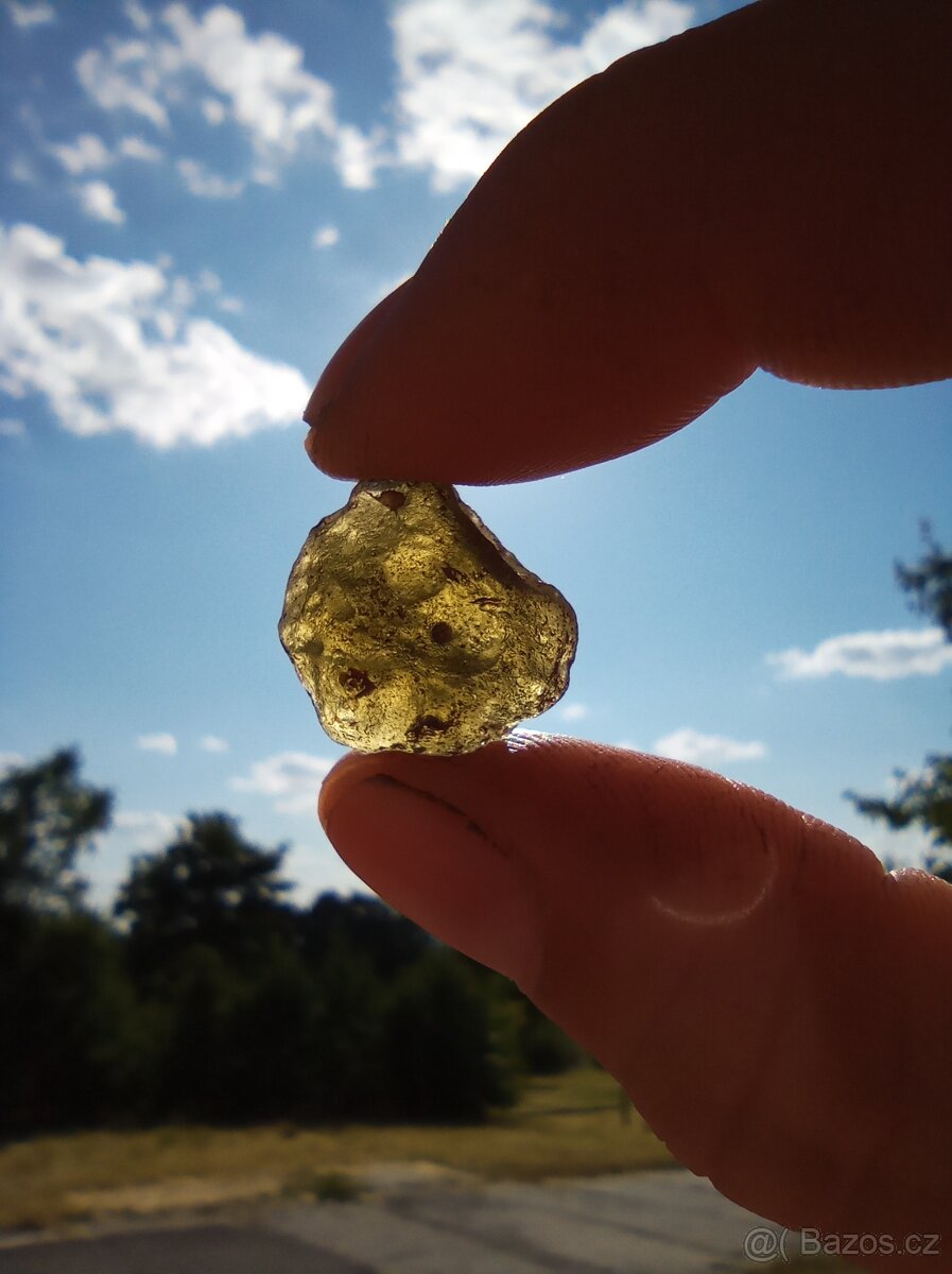 Vltavín - Suchohrdly