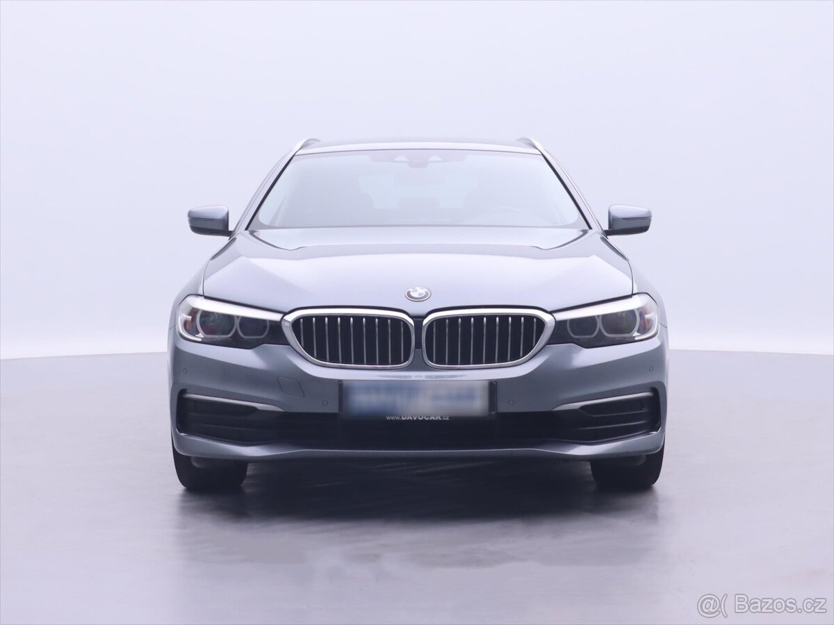 BMW Řada 5 2,0 520i 135kW Aut. Navi LED (2018)