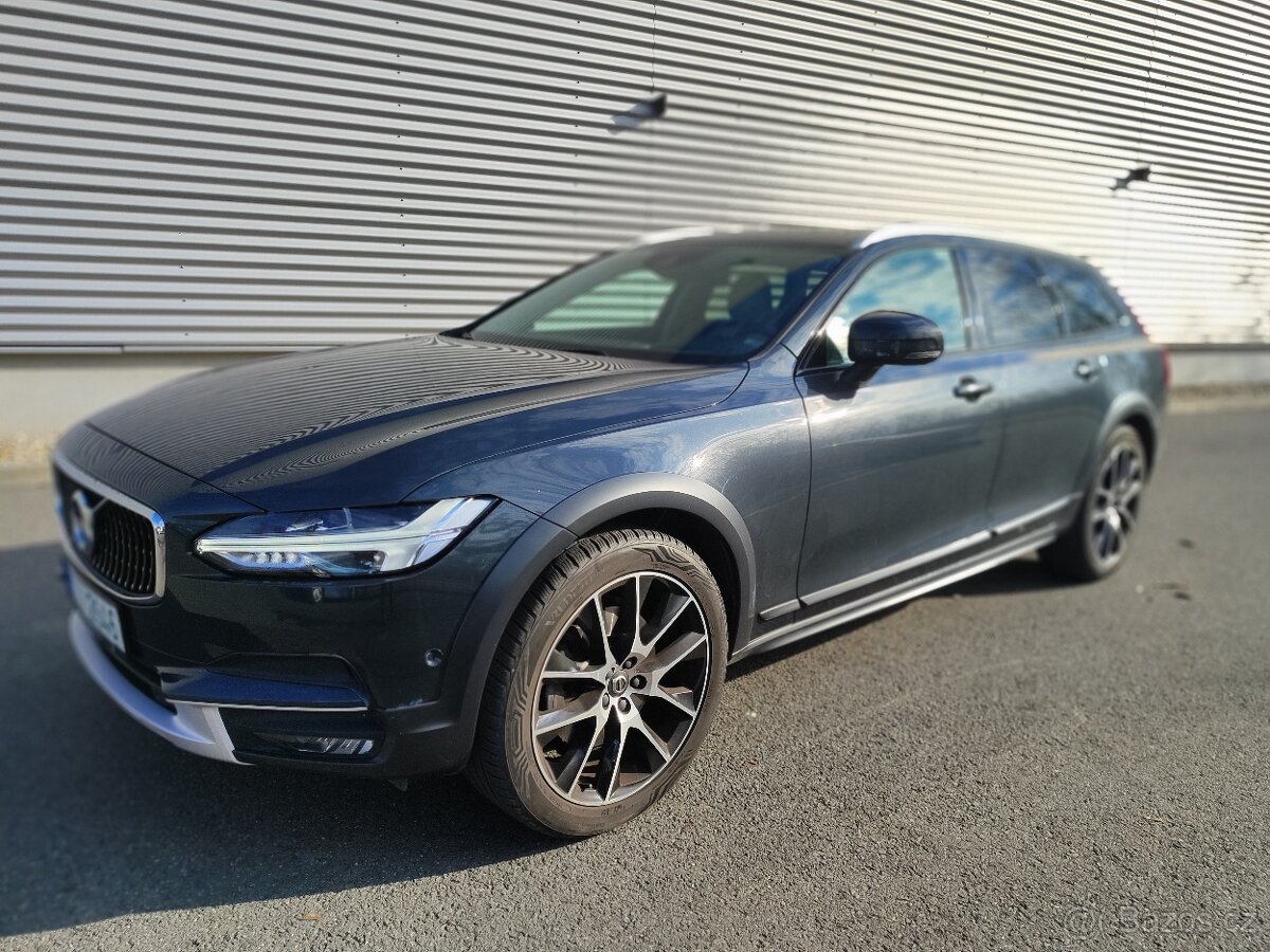 Volvo V90, Cross Country 2.0 D5 Pro AWD