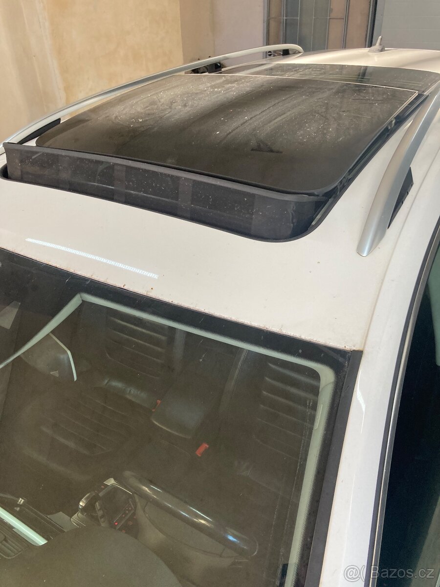 Panoramaticka střecha Volkswagen Passat B7