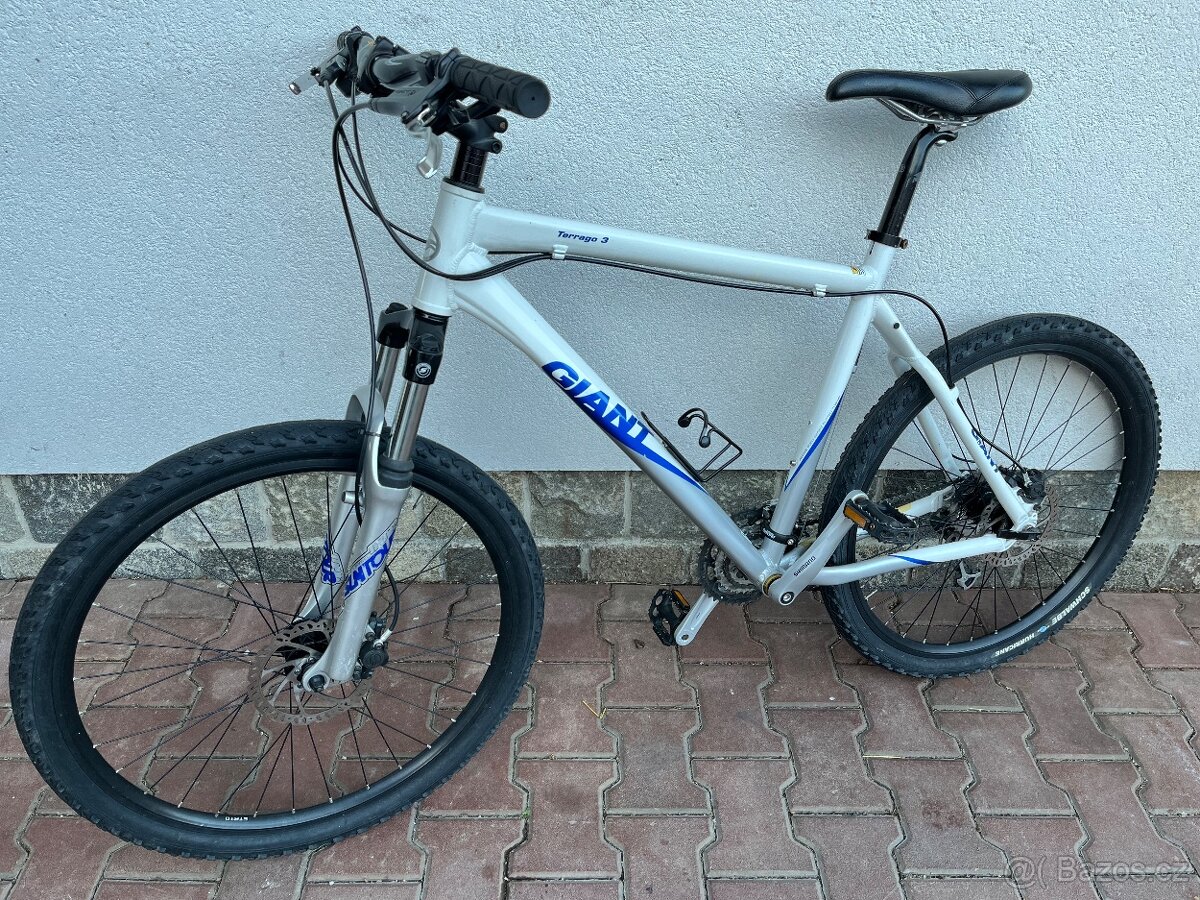 GIANT ALU RÁM 53 cm pro postavu do 170 cm