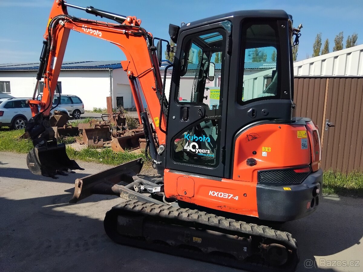 Minibagr Kubota KX 037-4 Powertilt Klimatizace
