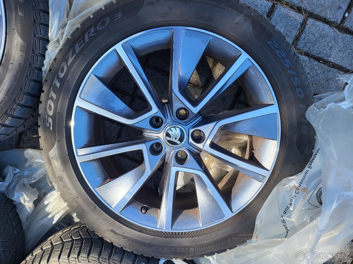 18" Zimní Škoda BRAGA Karoq 7J ET45 Pirelli 225/50/18