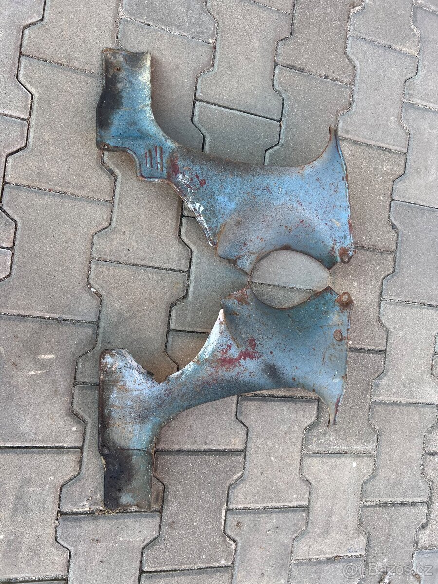Podsedlové plechy jawa 250 kývačka