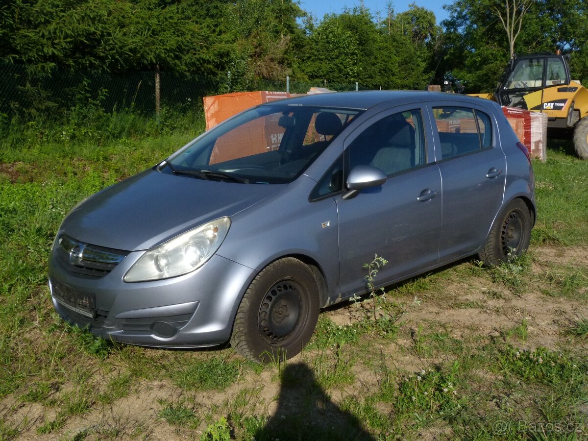 Opel Corsa D NAHRADNI DILY Z VOZU rok 2008, 1,2 59kw