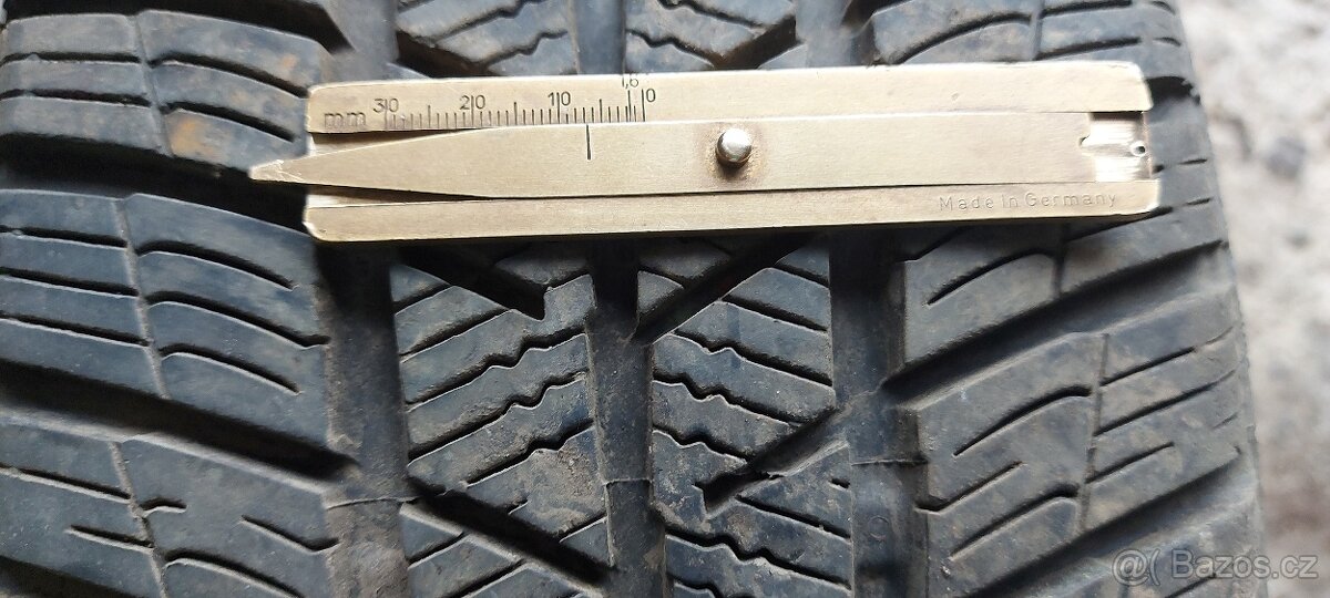 Zimní pneu 195/60R15 Barum (54)