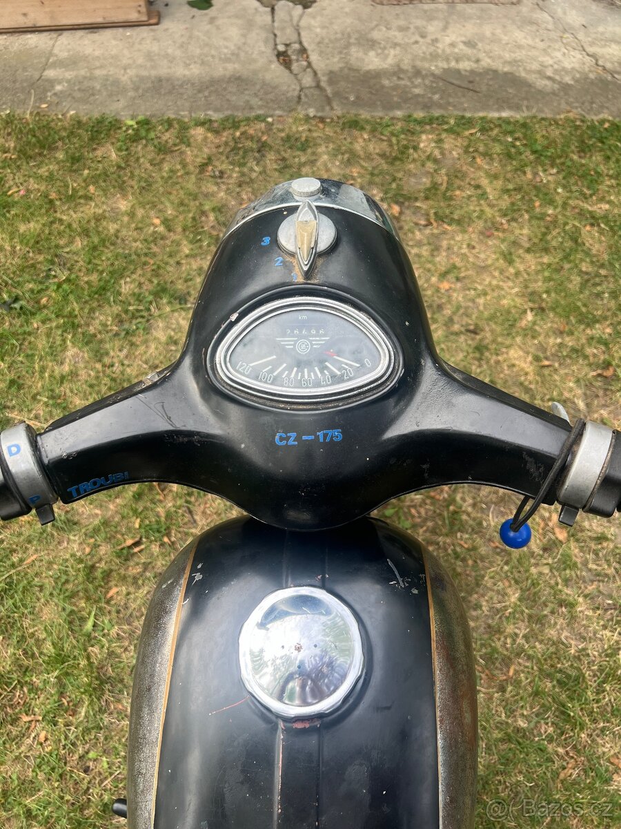 CZ 175