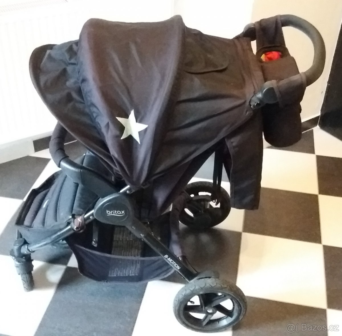 Kočárek Britax b-motion 4 černý