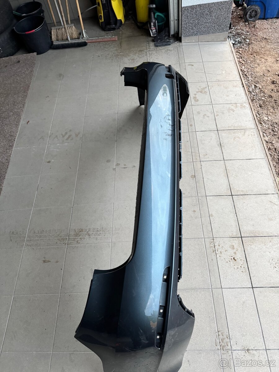 Škoda superb 2fl zadní nárazník