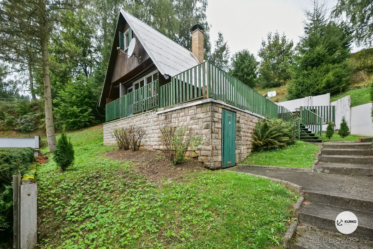 Rekreační nemovitost 3+KK, pozemek 596 m2 v obci Prostřední 