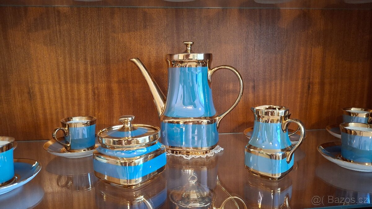 Kávová pozlacená sada porcelánu