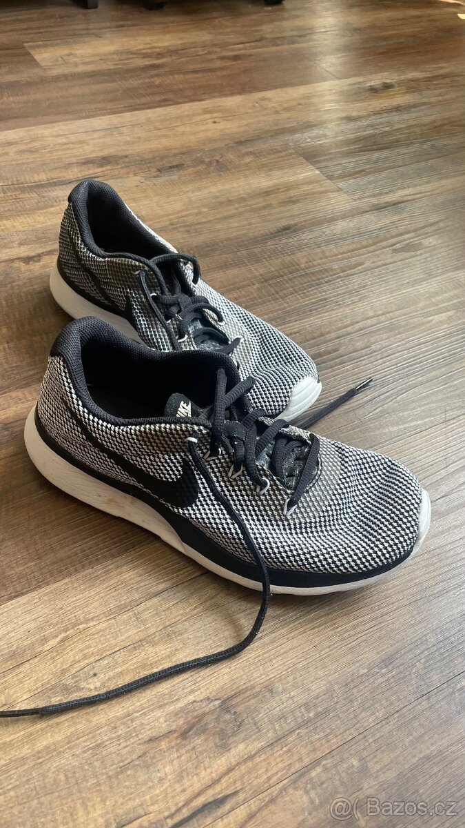 Tenisky nike
