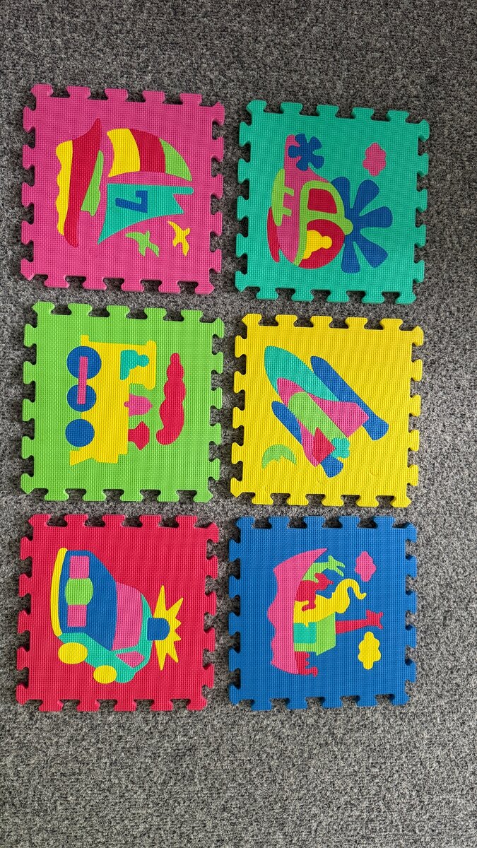 Pěnové puzzle