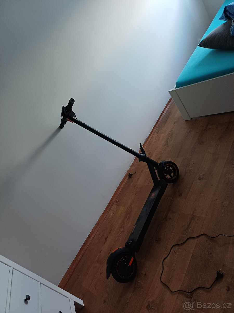 Elektrická koloběžka kukirin S1 Max 2025