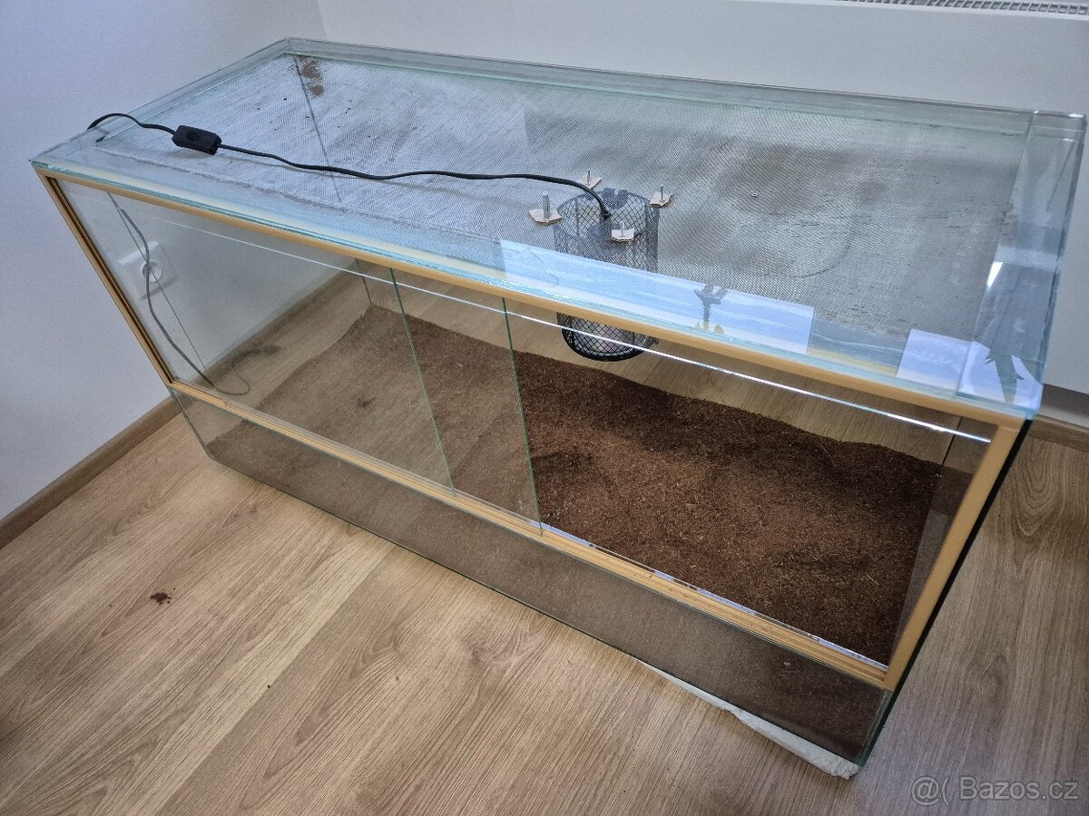 velké terárium