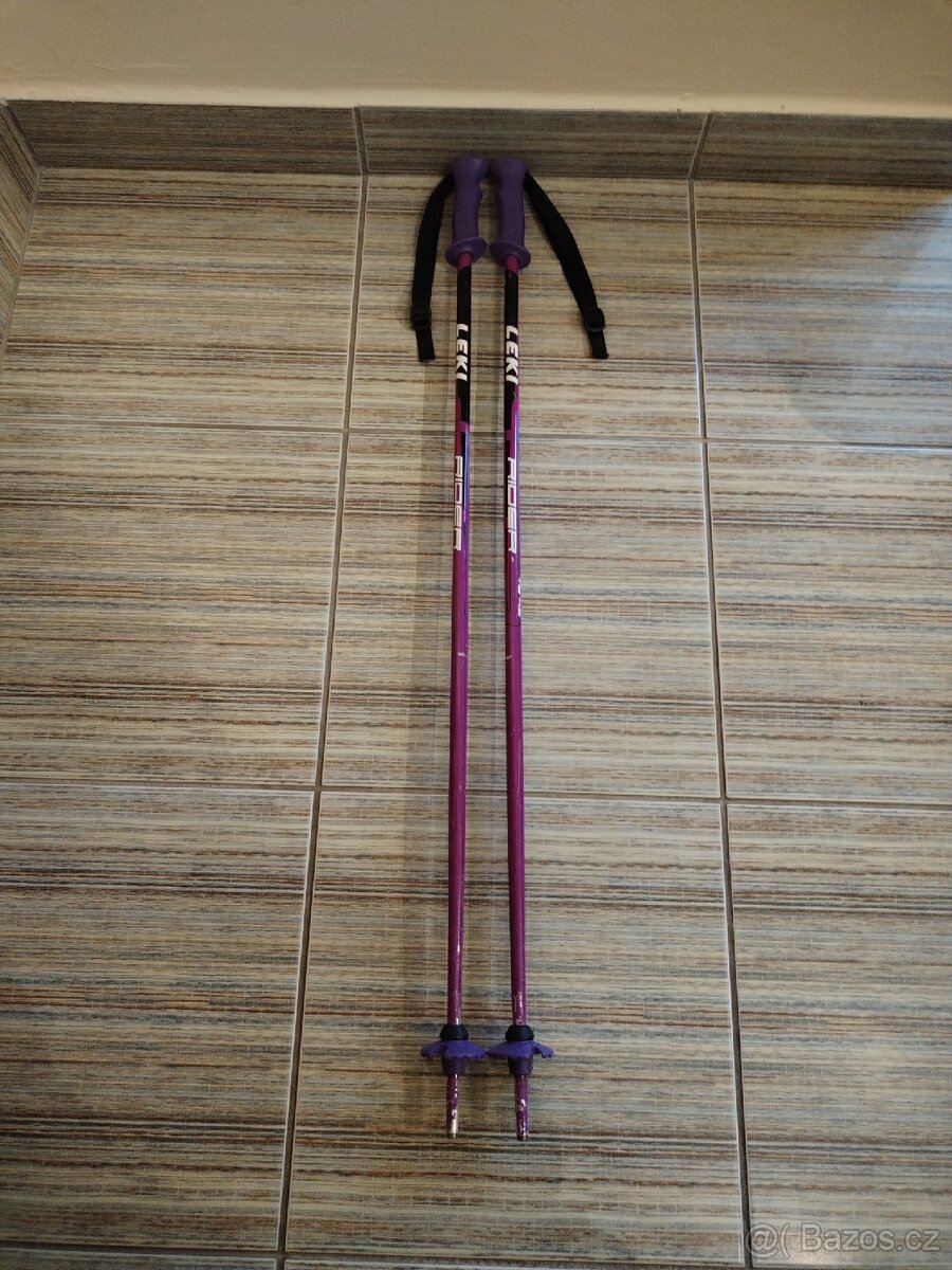 Lyžařské hůlky Leki 90