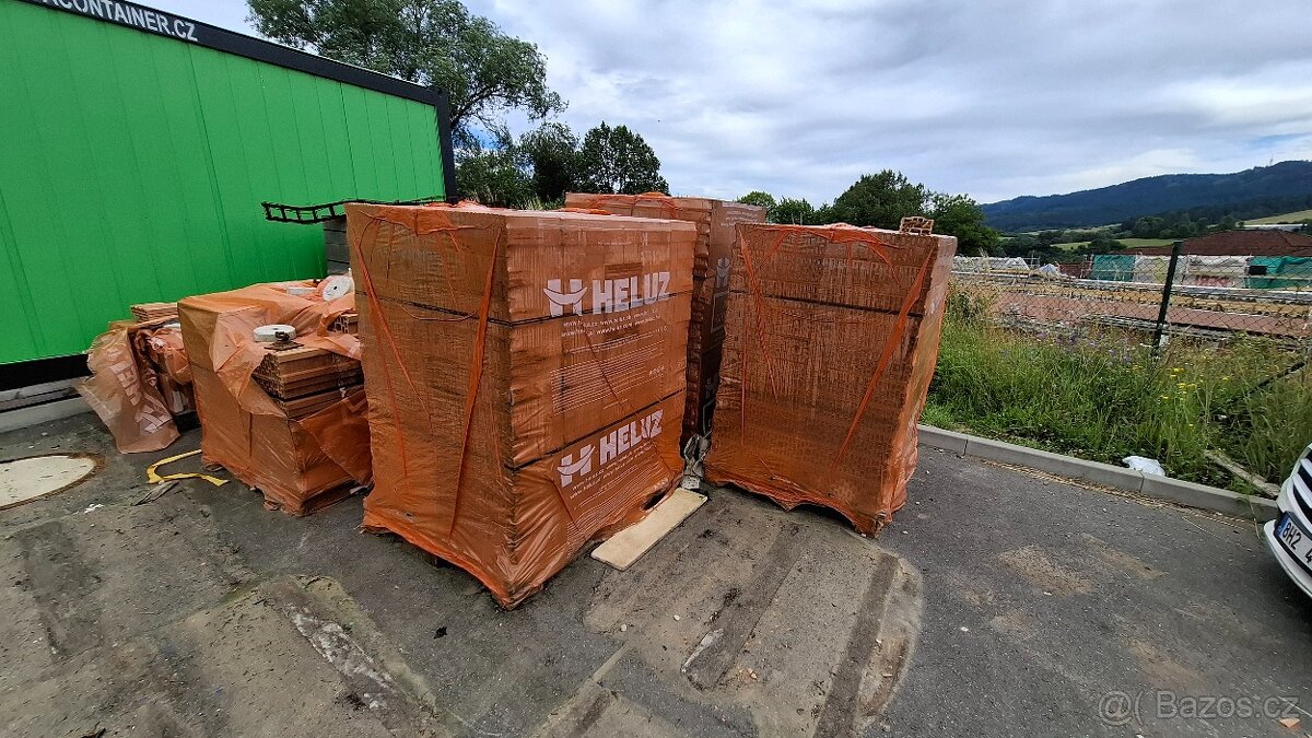 Cihla Heluz 140 mm, broušená