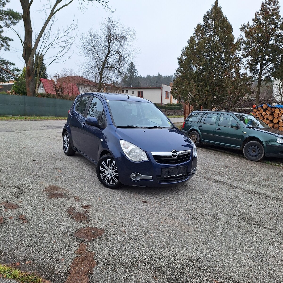 Opel Agila 1,0i Dovoz Rakousko.