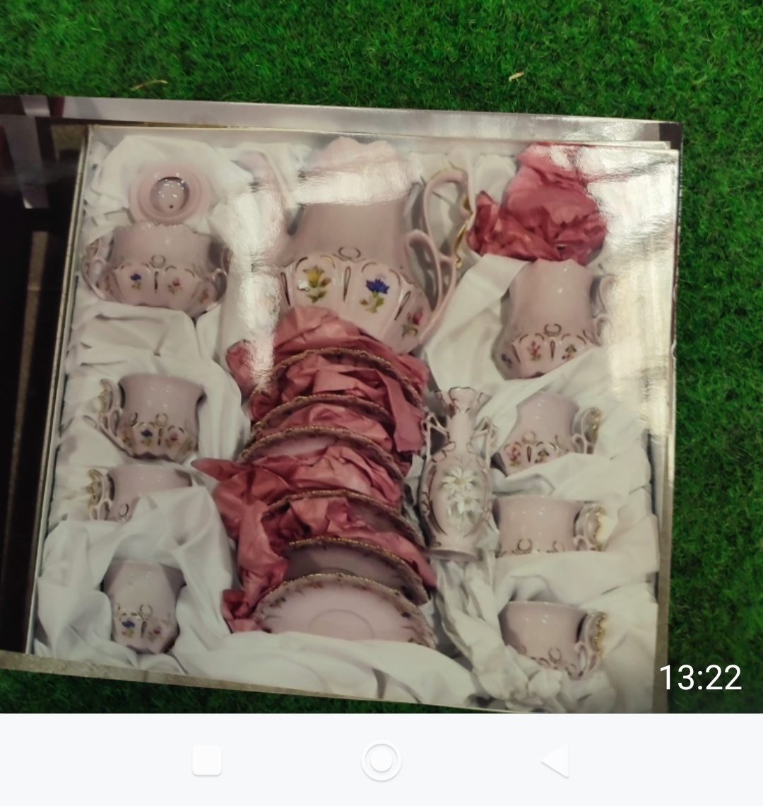 Růžový porcelán, levně