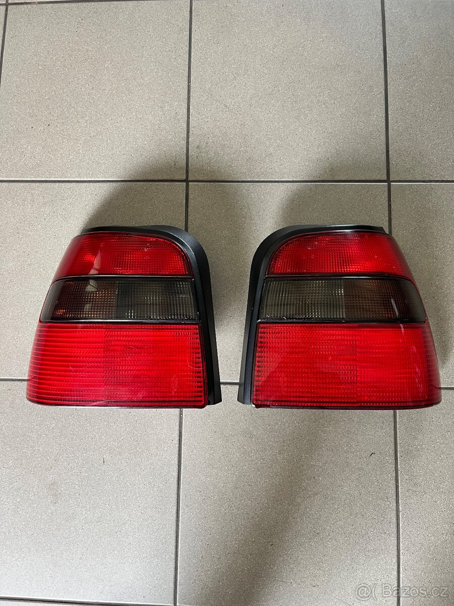 Zadní světla Škoda Felicia